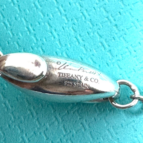 Authentic Tiffany & CO. Elsa Peretti Seahorse Pendant Necklace. - Picture 4 of 9